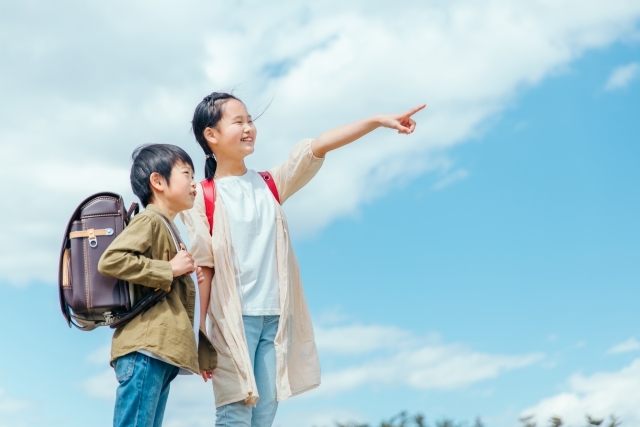 青空　小学生